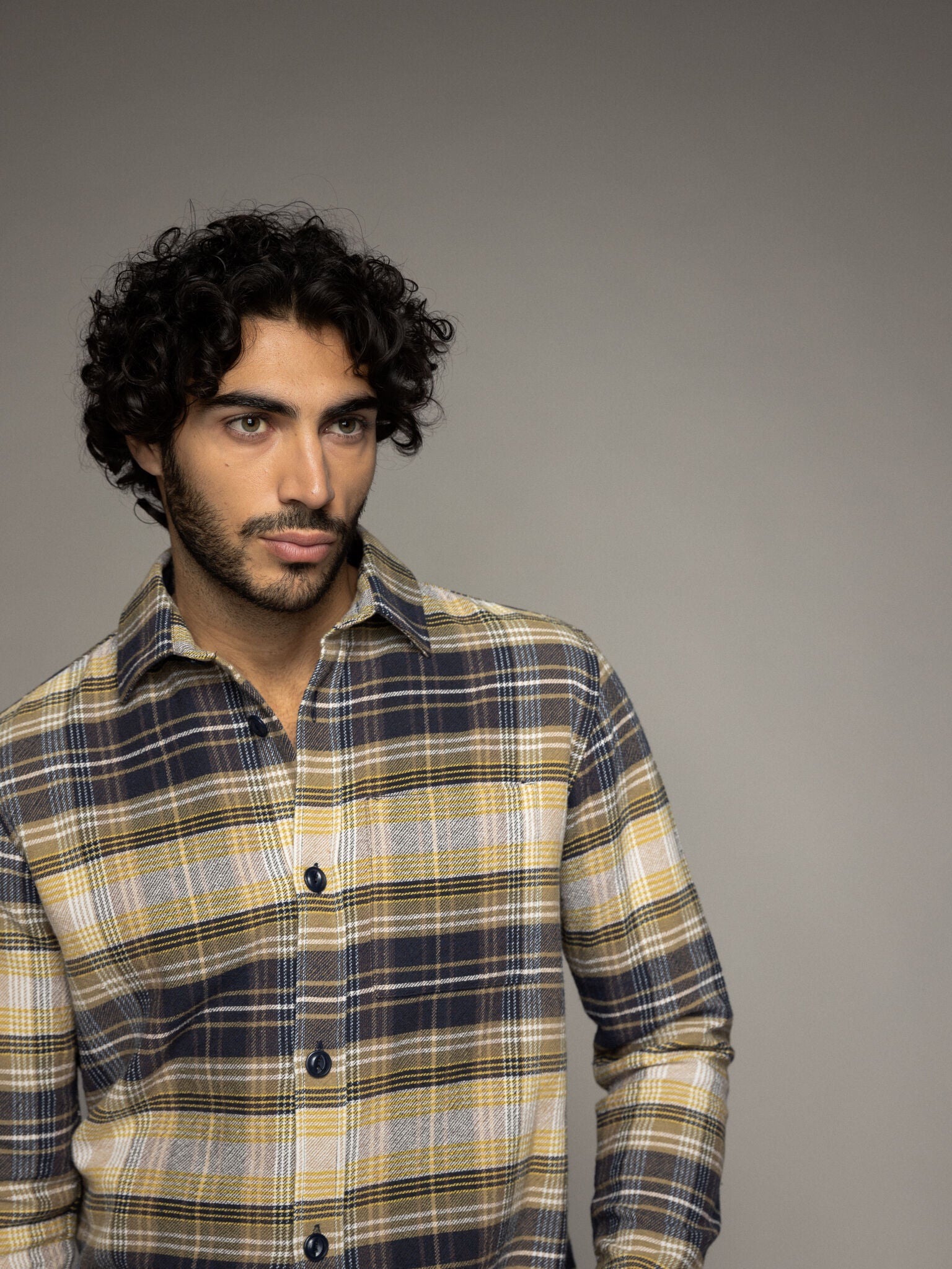 Modelshot / Sage Green Check / Detail